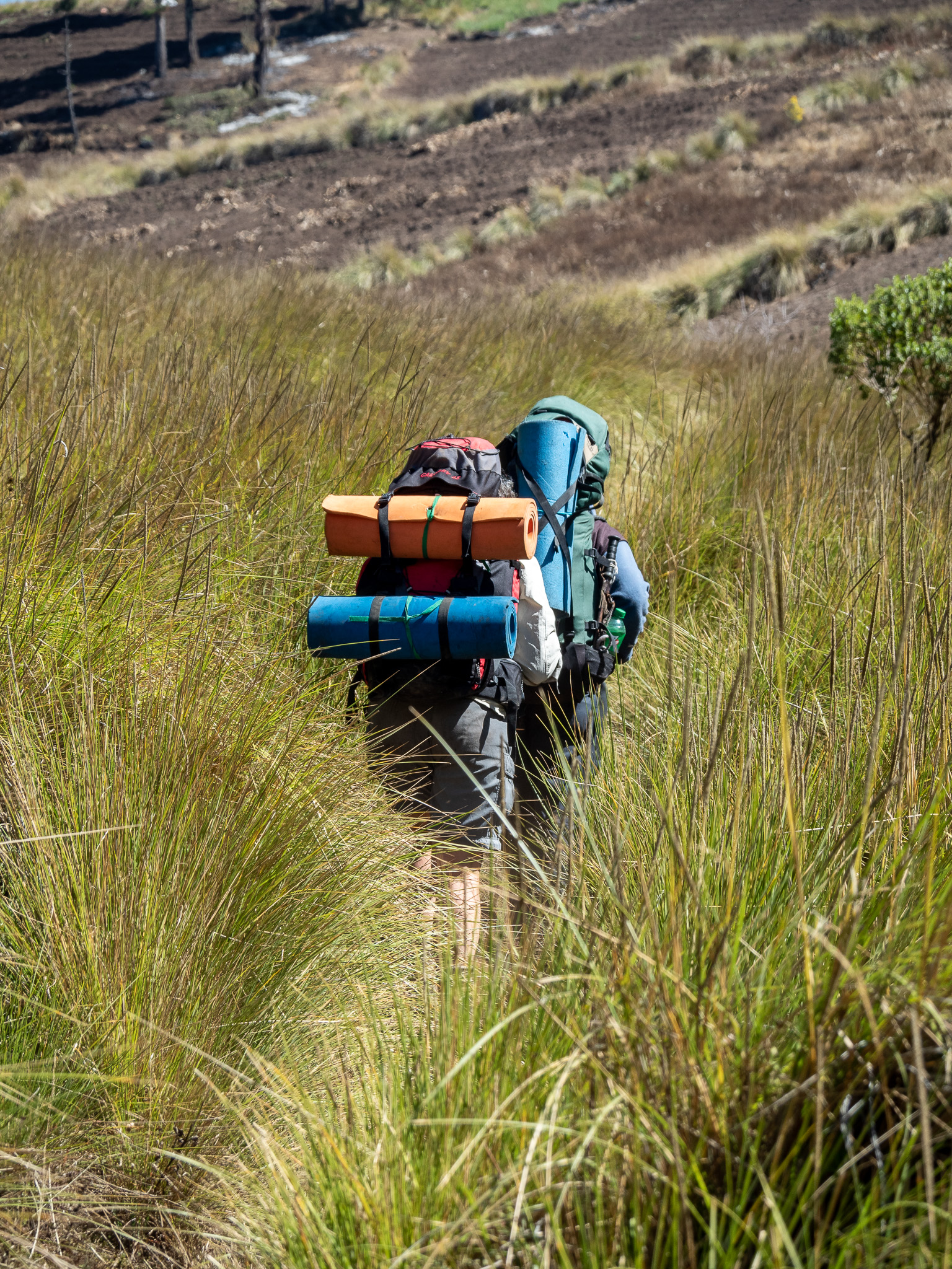 Uphill Xecam, Cantel; setting off for Lake Atitlán