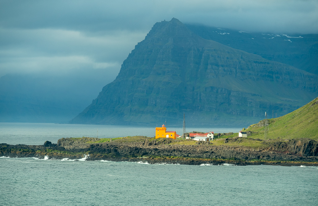 Dalatangaviti, Iceland