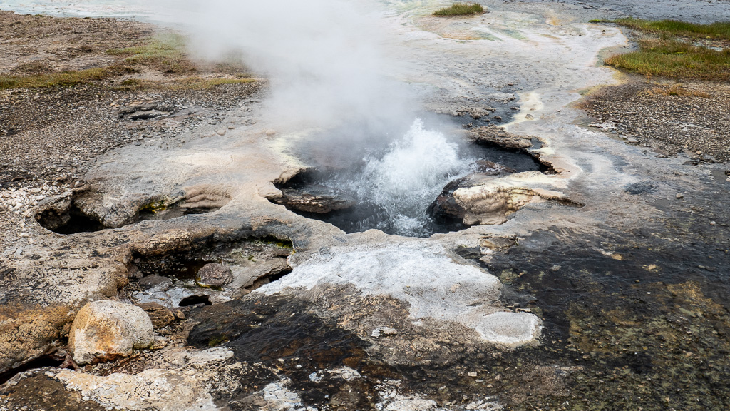 Hveravellir geothermal area