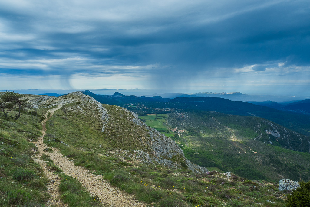 South side of the Sainte-Baume ridge on our way to Signes, with approaching heavy weather